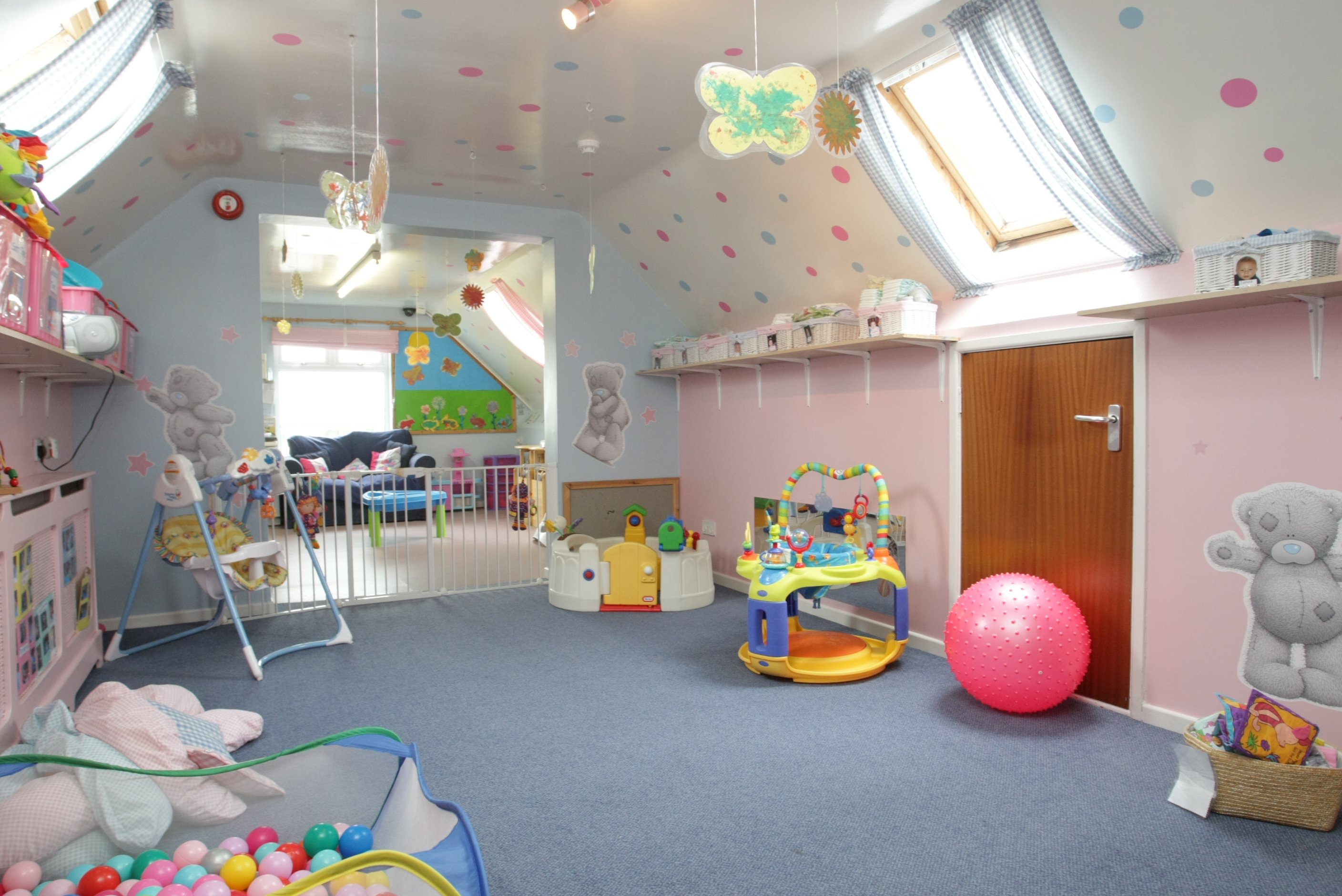 Nursery care and day nursery for babies in Bangor